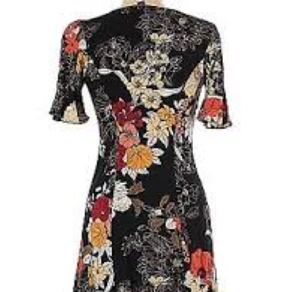 Floral Button Up Mini Dress - Picture 4 of 4